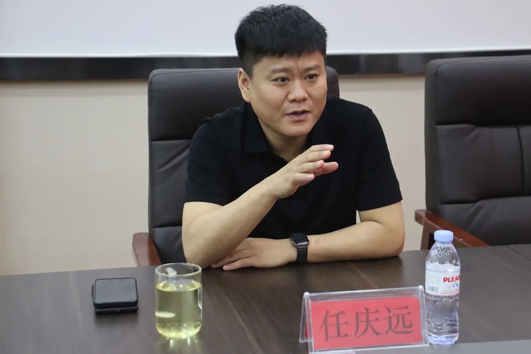 深化務(wù)實(shí)合作 煙店未來可期——煙店鎮(zhèn)與福建福南軸承有限公司召開座談會(huì)